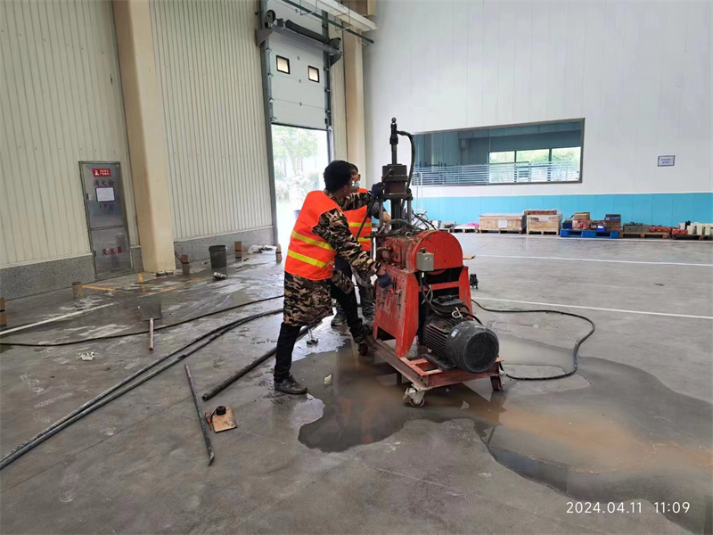 呈贡厂房地面下沉塌陷注浆加固施工